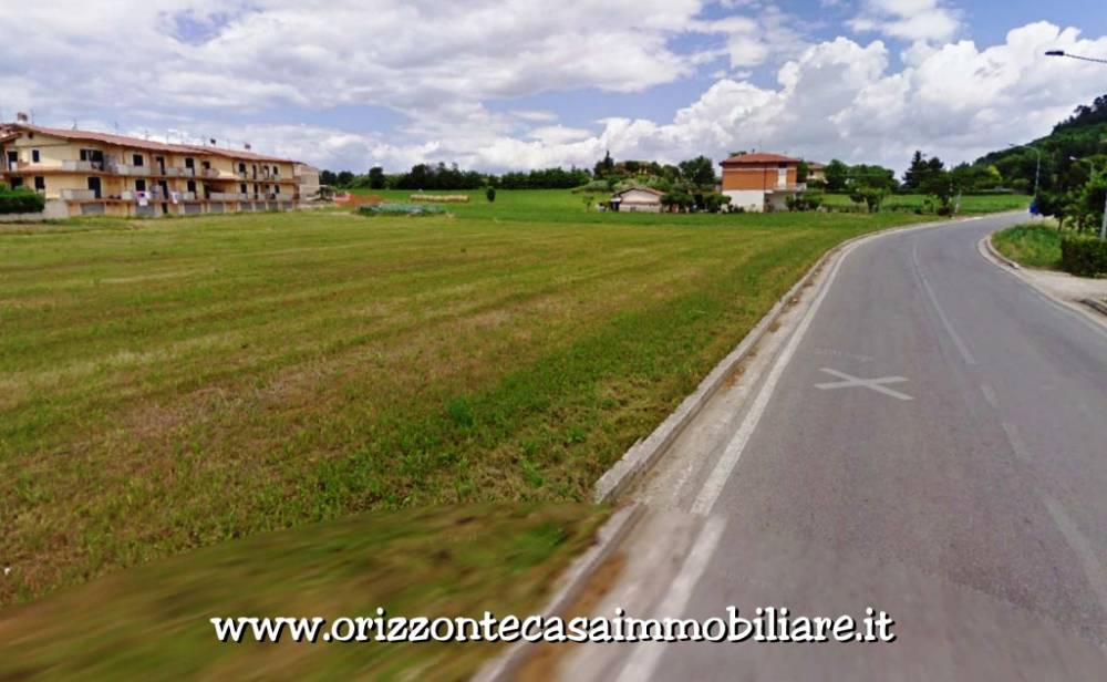 terreno edificabile in vendita a Folignano in zona Piane di Morro