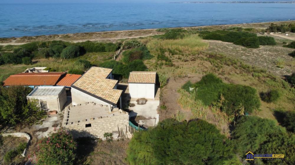 casa indipendente in vendita a Pachino