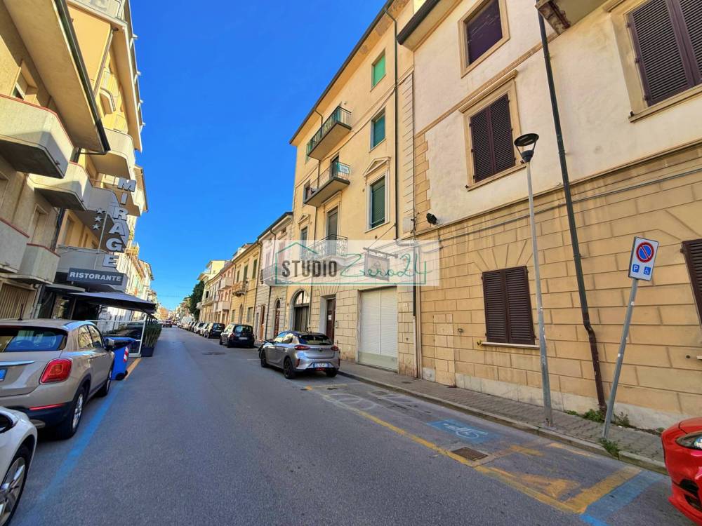 immagine annuncio 12 di 13