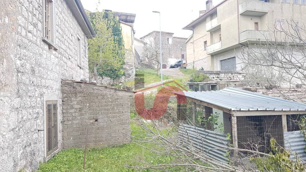 casa indipendente in vendita a Pontelandolfo