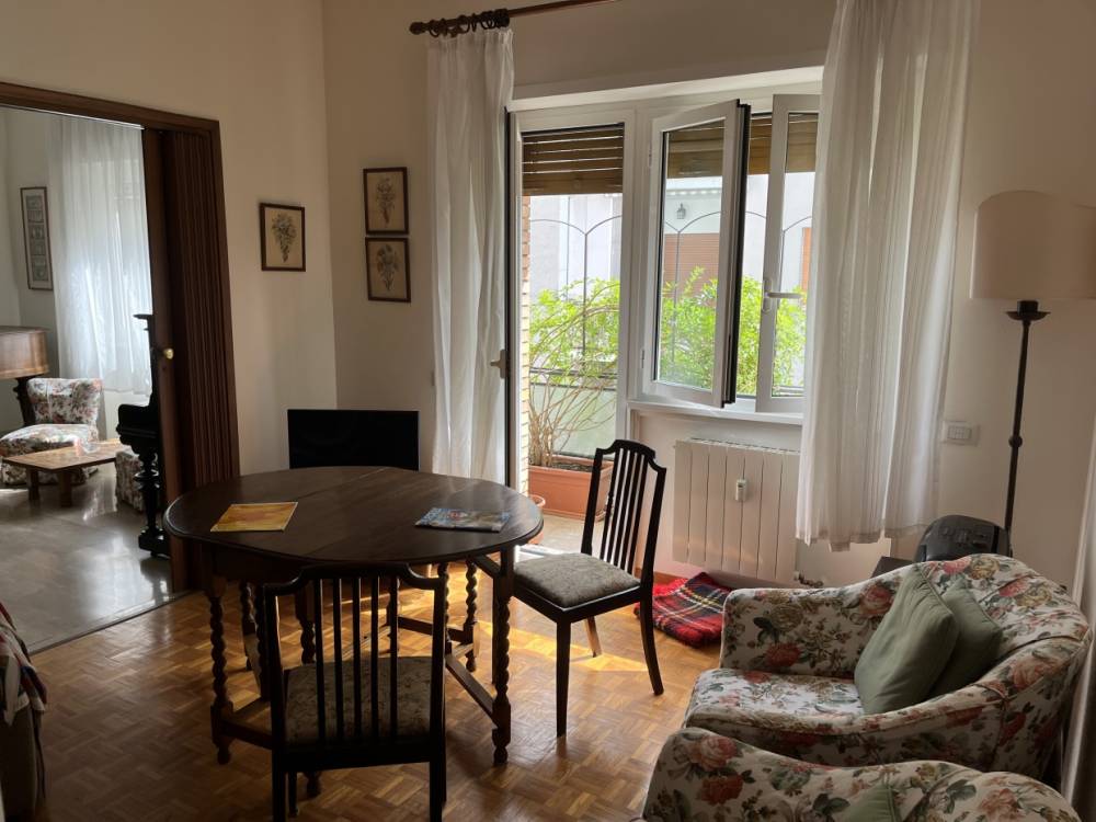 appartamento in vendita a Roma in zona Tor di Quinto