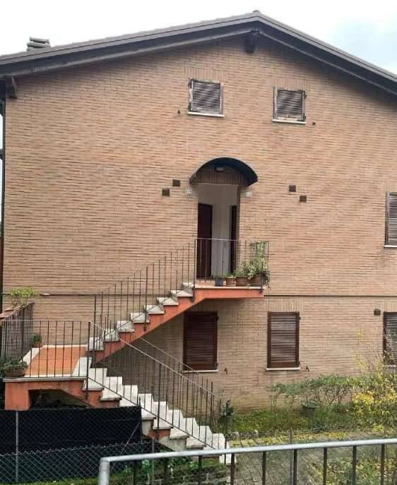 appartamento in vendita a Tavullia in zona Monteluro