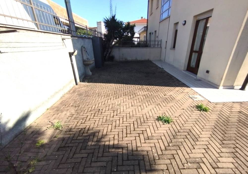 immagine annuncio 11 di 13