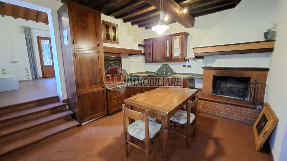 casa indipendente in vendita a Scarperia e San Piero in zona San Piero a Sieve
