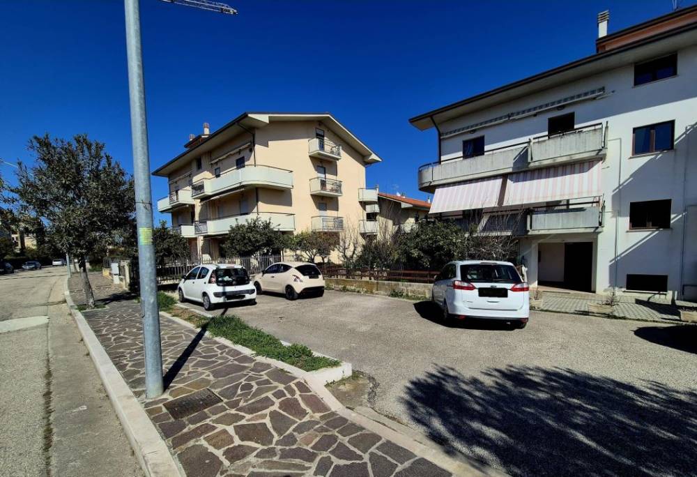 immagine annuncio 1 di 9