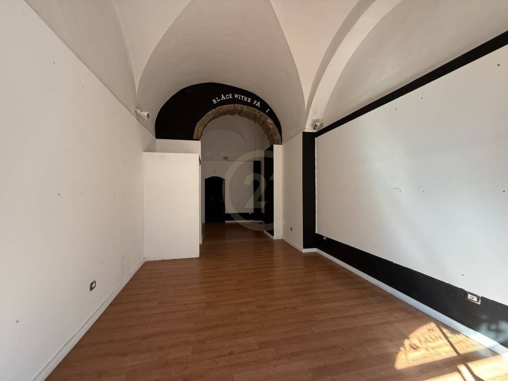 locale commerciale in affitto ad Acireale in zona Centro Storico