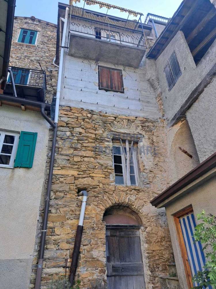 rudere in vendita a Molini di Triora in zona Andagna