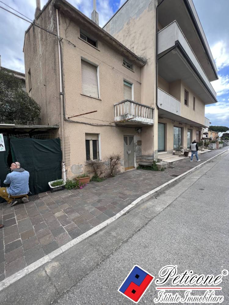 immagine annuncio 11 di 12