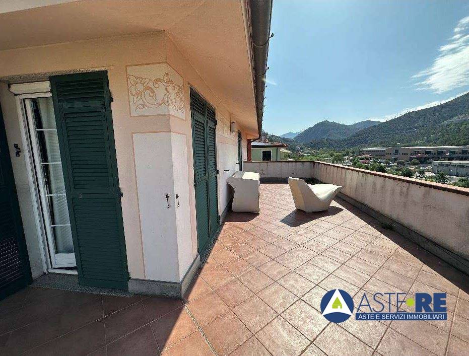 casa indipendente in vendita a Casarza Ligure