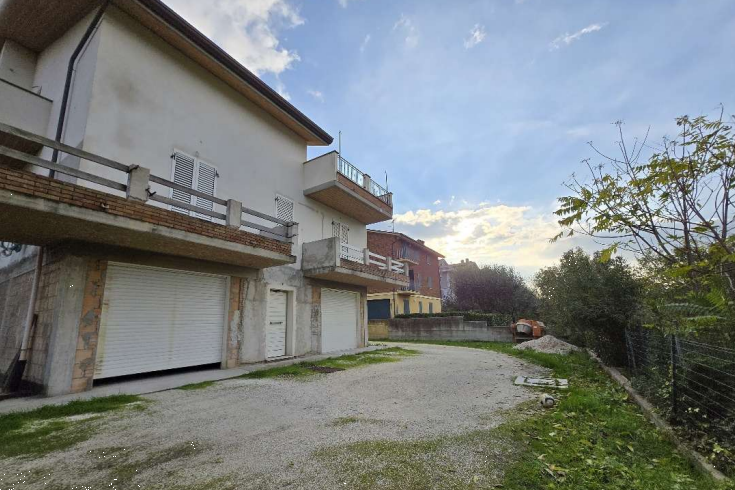 immagine annuncio 2 di 13