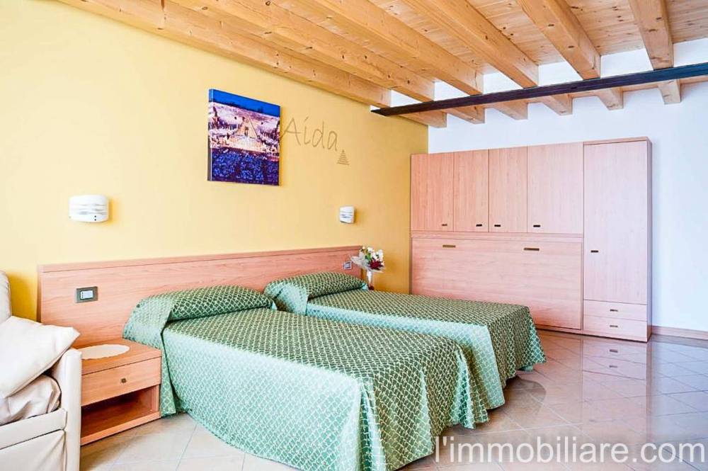 immagine annuncio 1 di 13