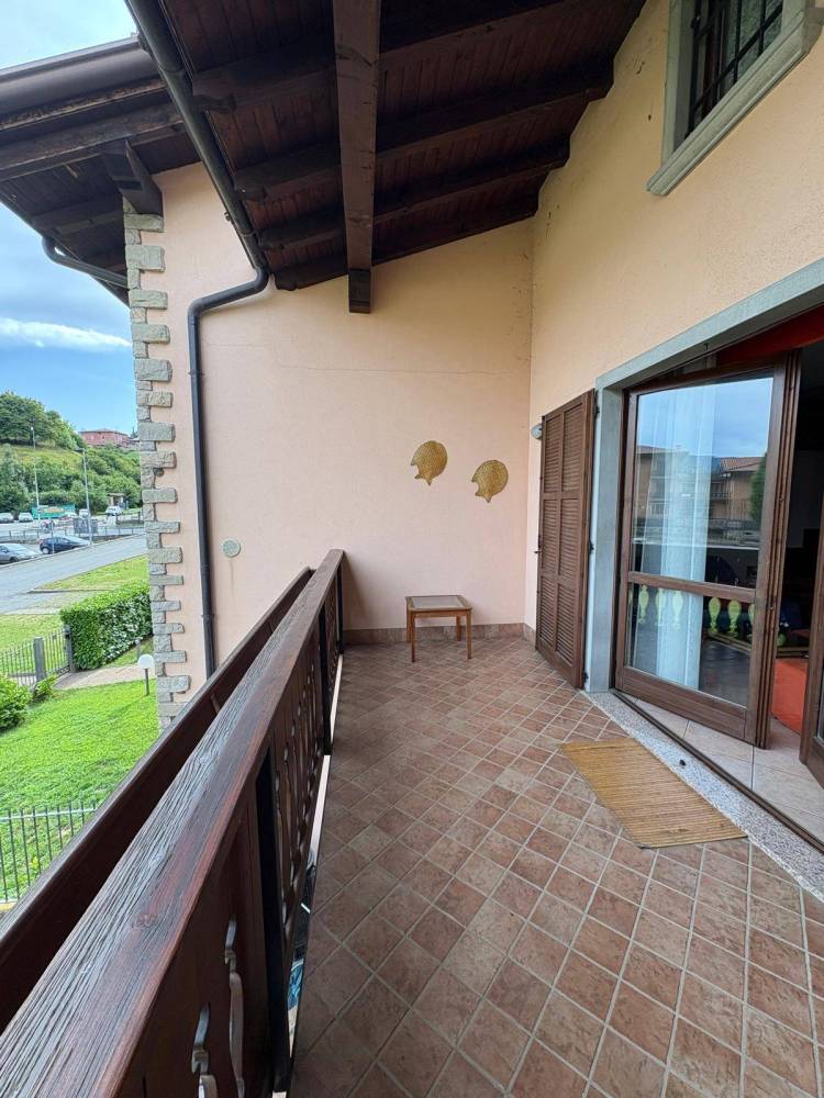 appartamento in vendita a Rovetta in zona Conca Verde