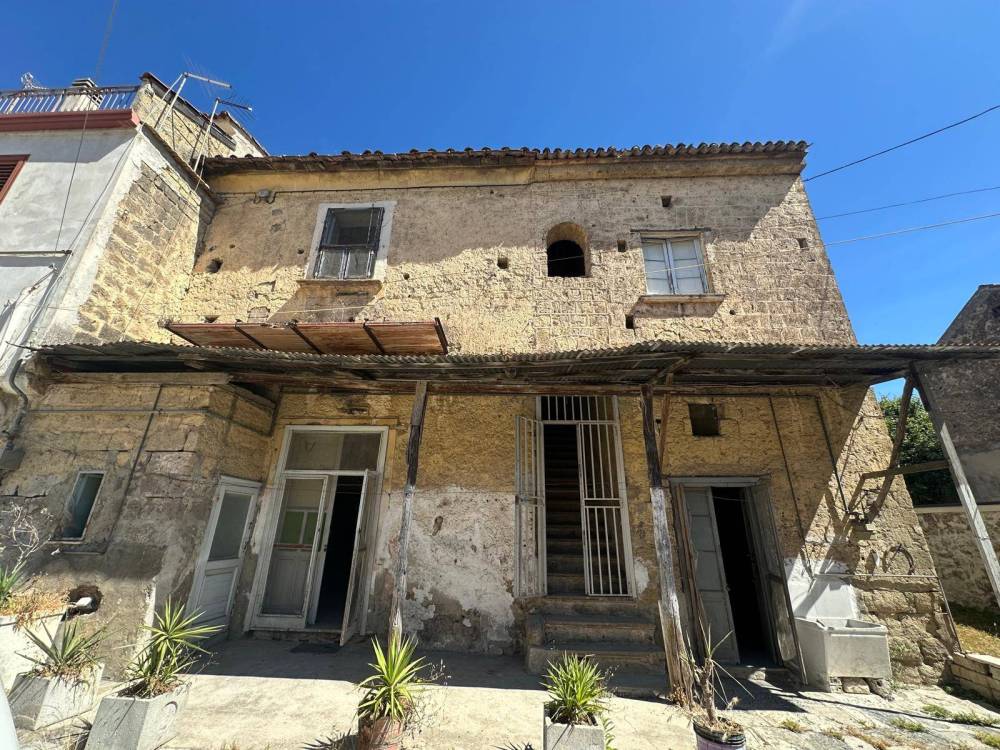 casa indipendente in vendita a Casagiove