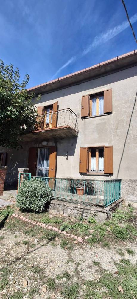 casa indipendente in vendita a Capolona