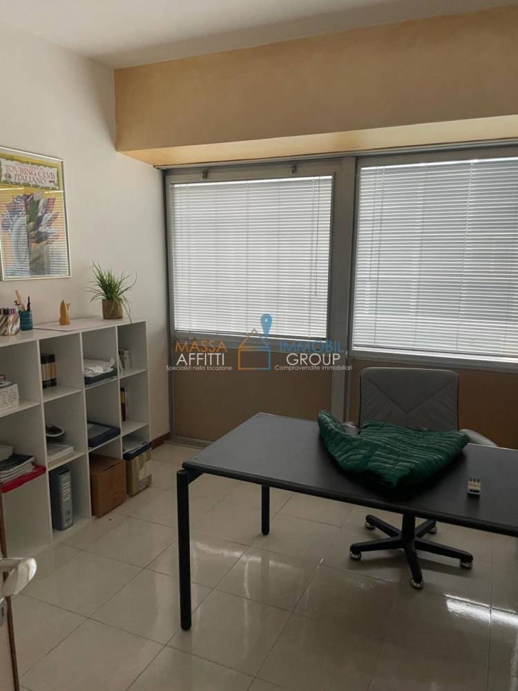 ufficio in affitto a Massa in zona Centro Storico