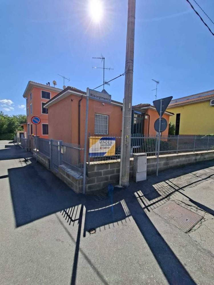 casa indipendente in vendita a Fornovo di Taro