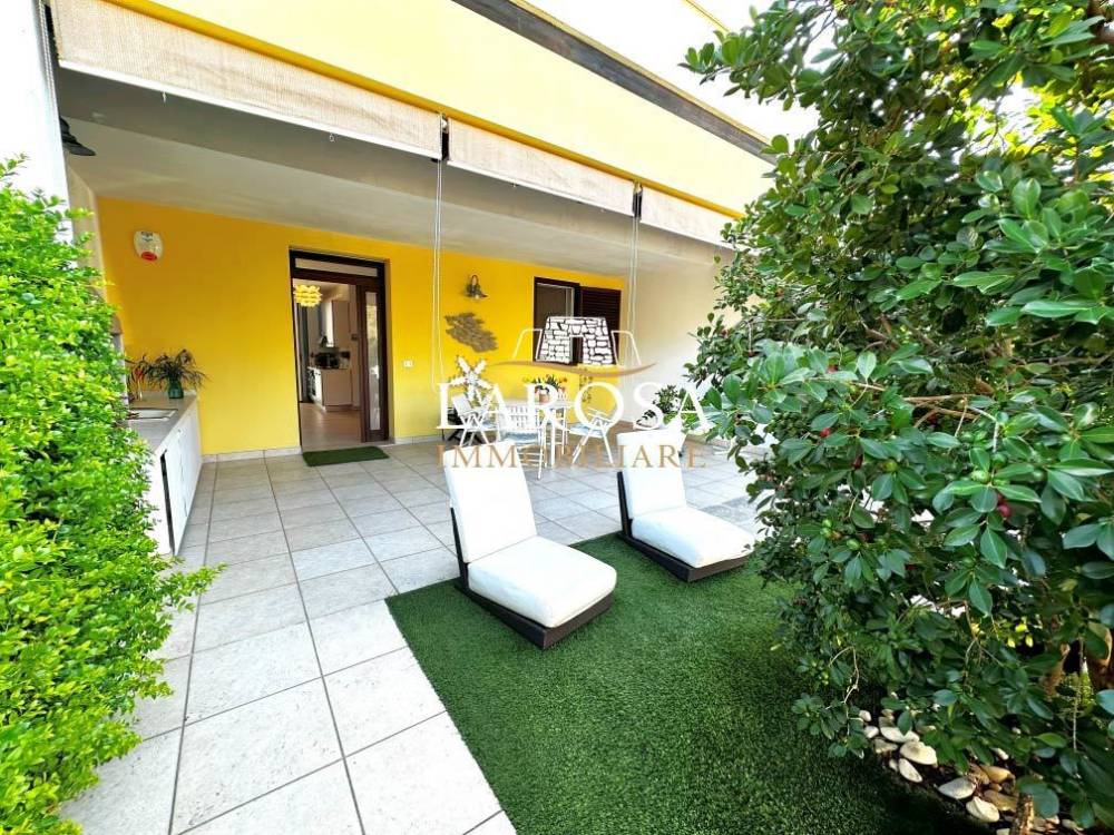 casa indipendente in vendita a Melendugno in zona San Foca