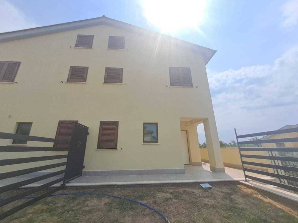 appartamento in vendita ad Amelia