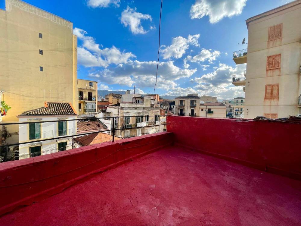 appartamento in vendita a Palermo in zona Centro storico