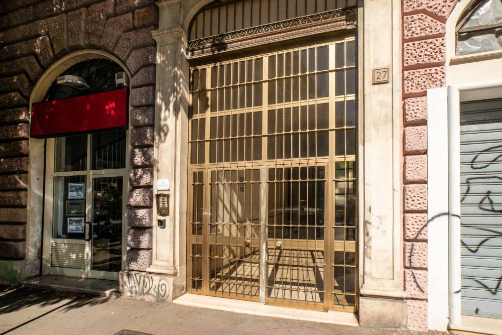 appartamento in vendita a Roma in zona Ostiense