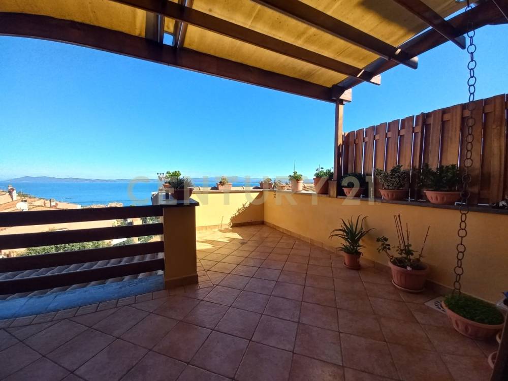 appartamento in vendita a Monte Argentario in zona Porto Santo Stefano