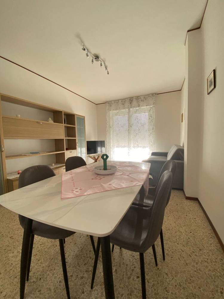 appartamento in affitto ad Arona