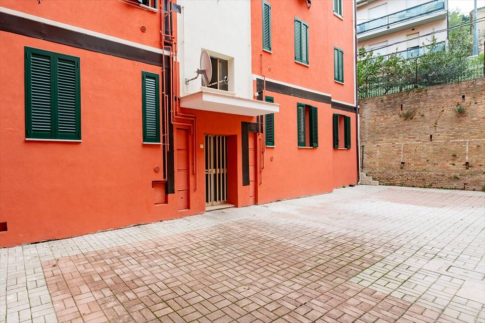 appartamento in vendita a Chieti in zona Centro Città