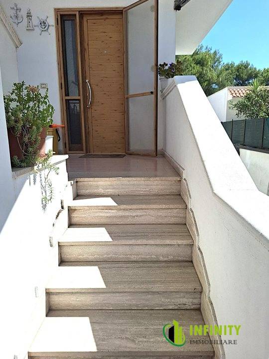 appartamento in vendita a Ginosa in zona Marina di Ginosa