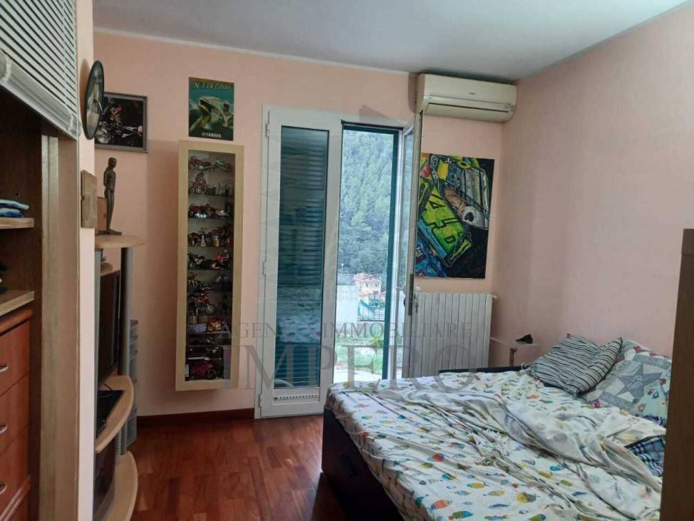 casa indipendente in vendita a Vallecrosia