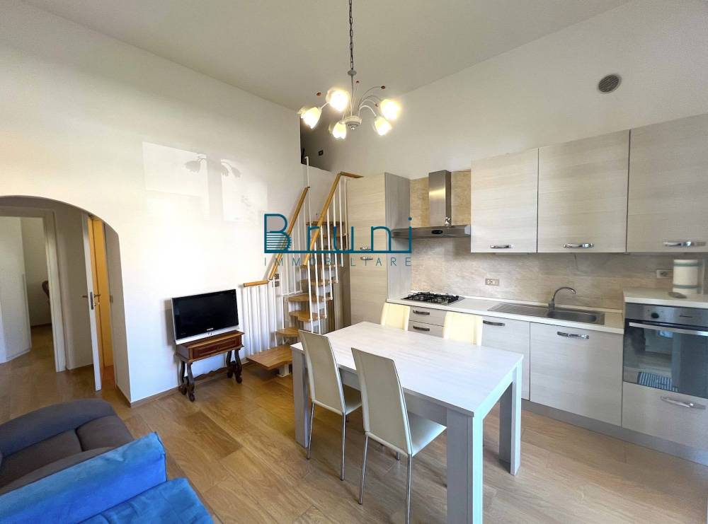 immagine annuncio 1 di 8