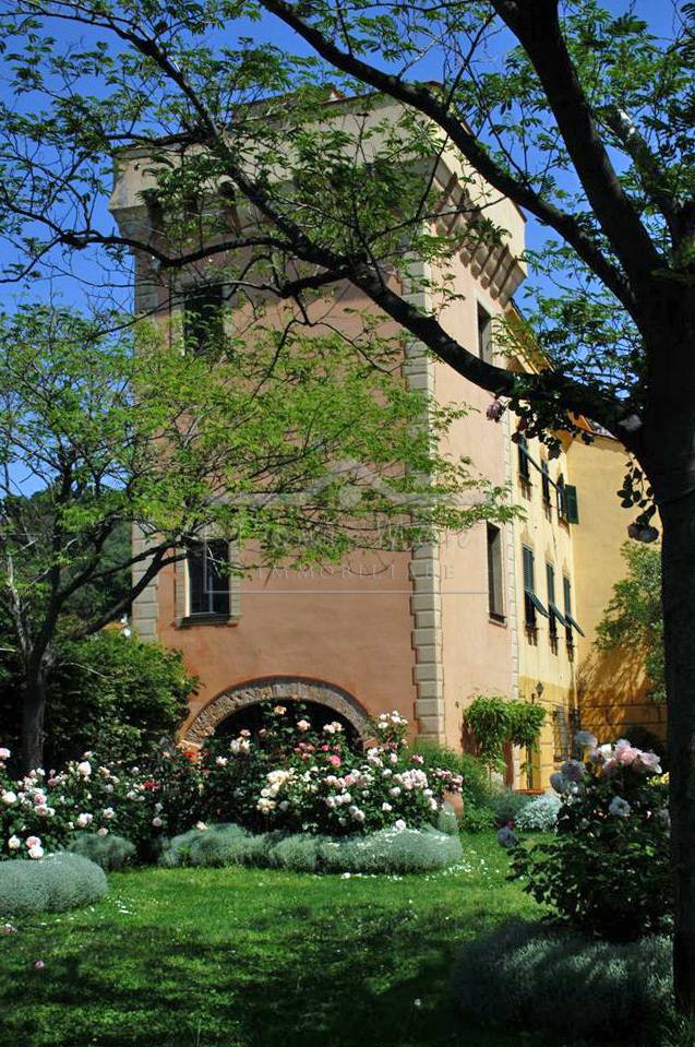 casa indipendente in vendita a Savona
