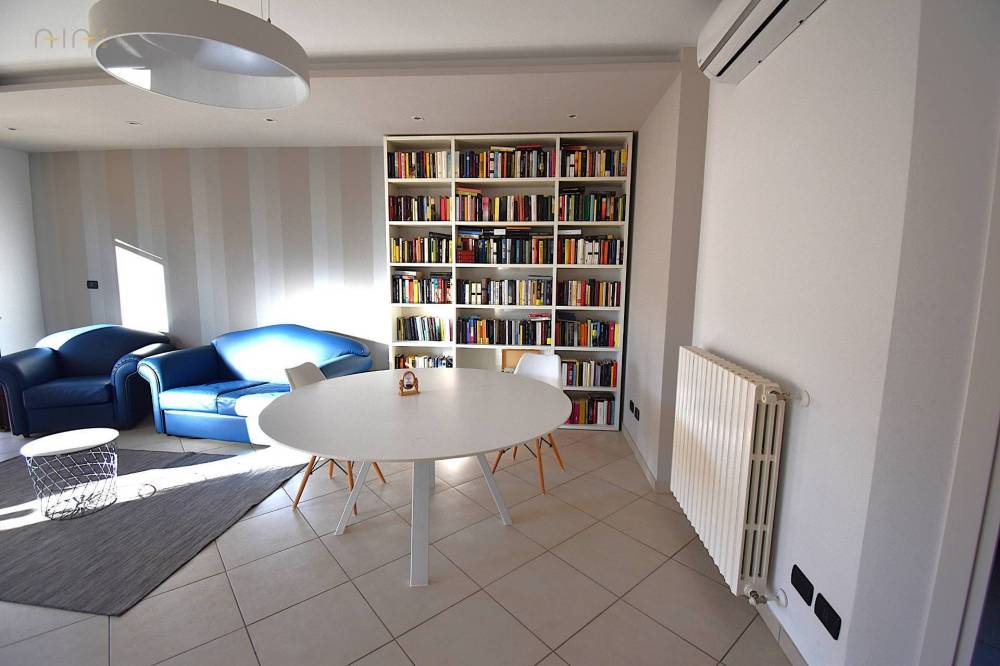 immagine annuncio 2 di 13