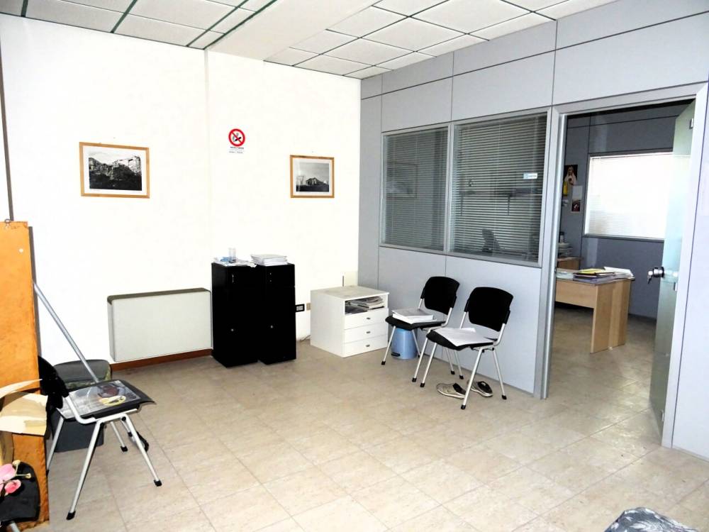 ufficio in vendita a Senigallia