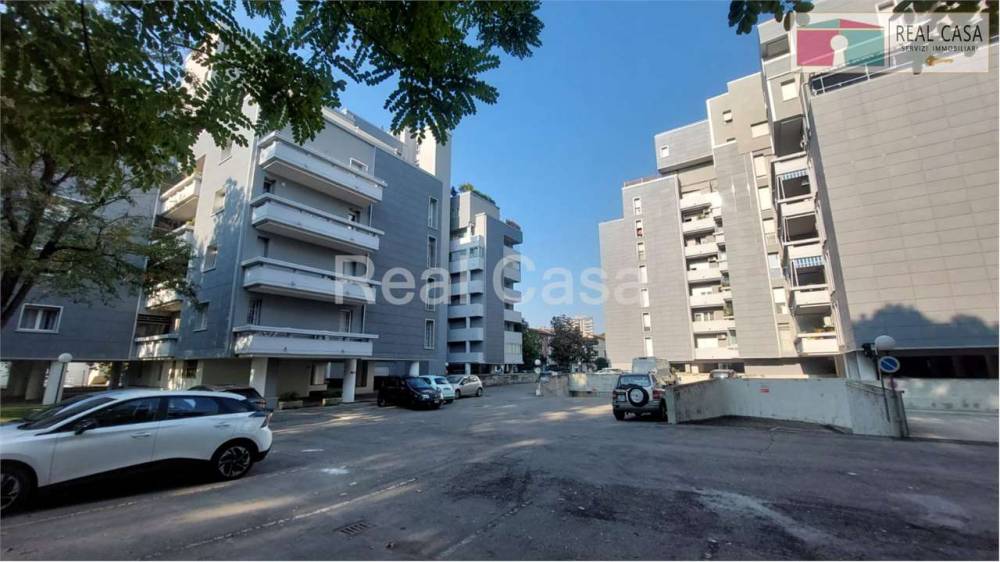 appartamento in vendita a Modena in zona San Faustino