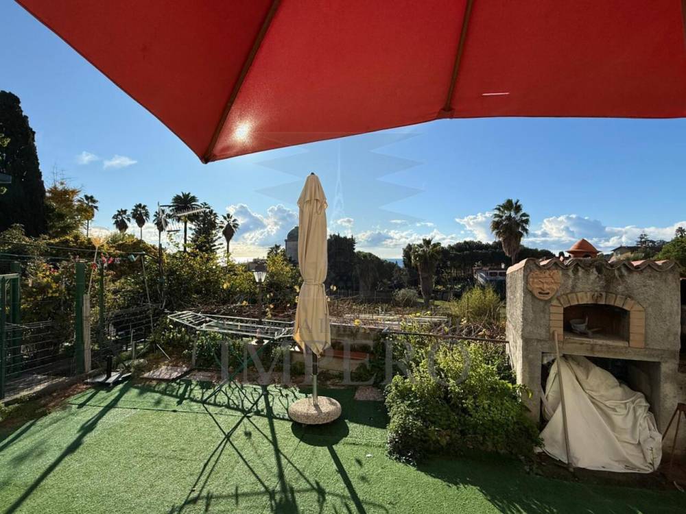 appartamento in vendita a Ventimiglia in zona Latte