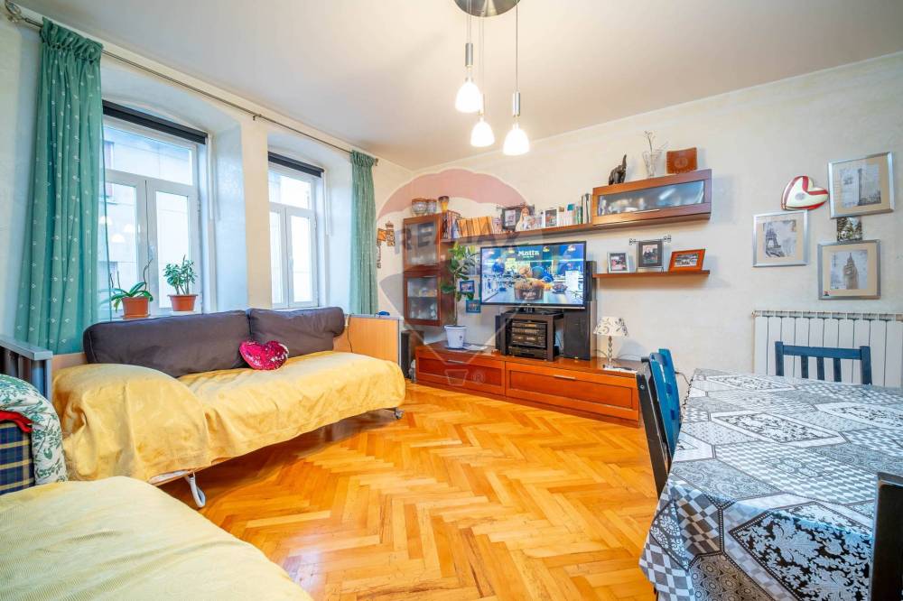 appartamento in vendita a Trieste in zona Barriera vecchia