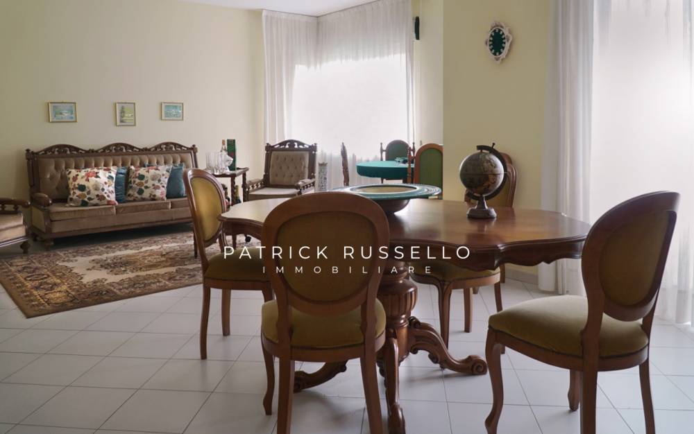 appartamento in vendita a Gela in zona Caposoprano