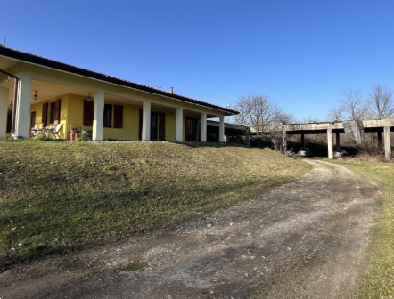 casa indipendente in vendita a Missaglia