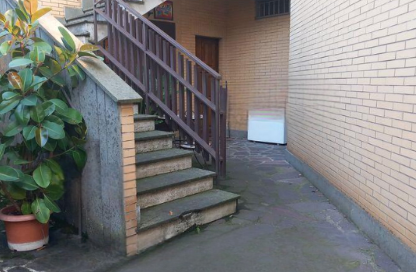 appartamento in vendita a Roma in zona Spinaceto