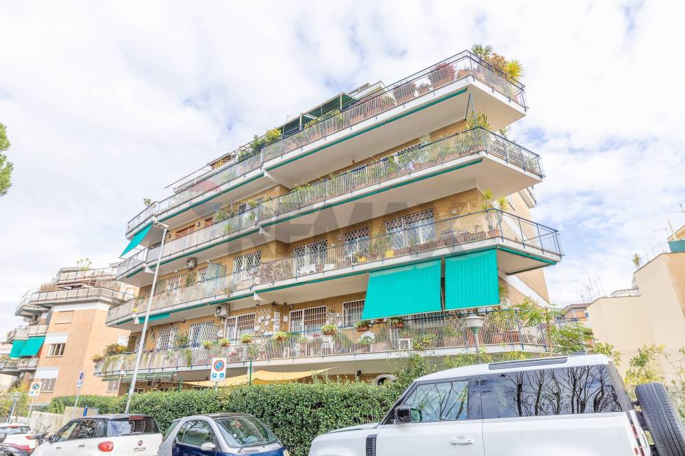 appartamento in vendita a Roma in zona Gianicolense