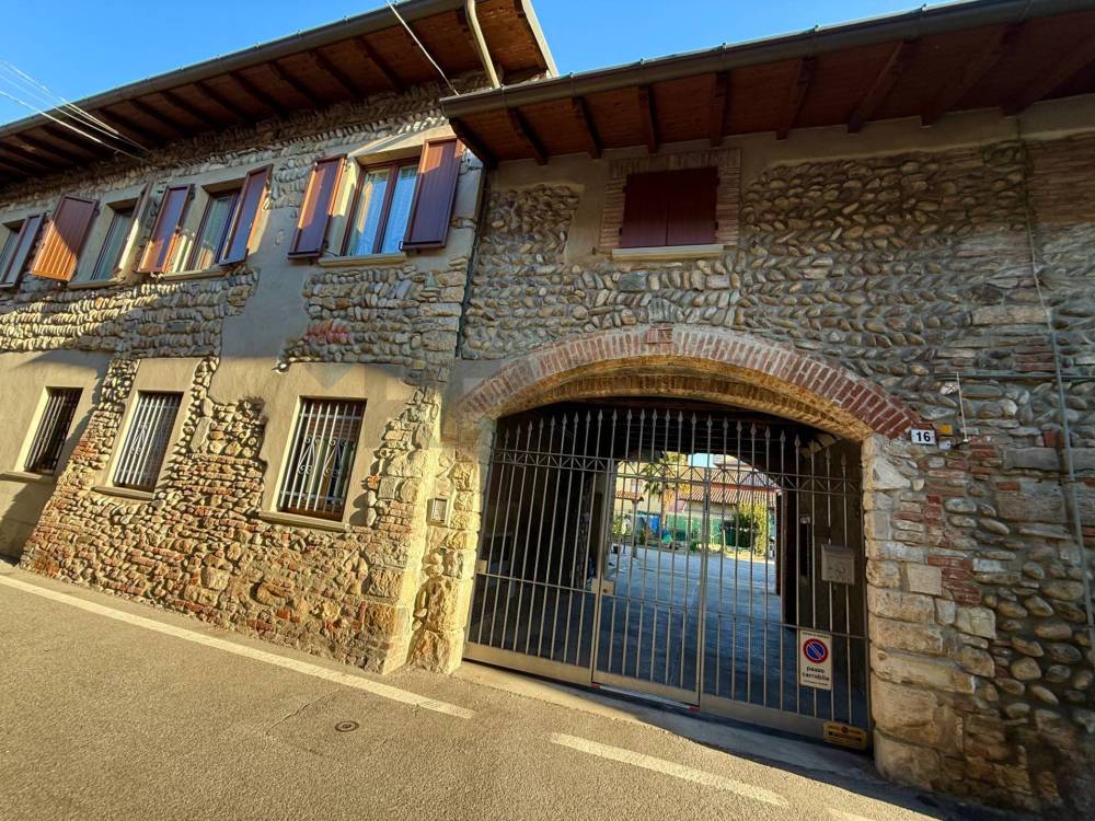 appartamento in vendita a Treviolo