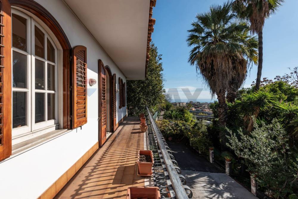 casa indipendente in vendita a Gravina di Catania