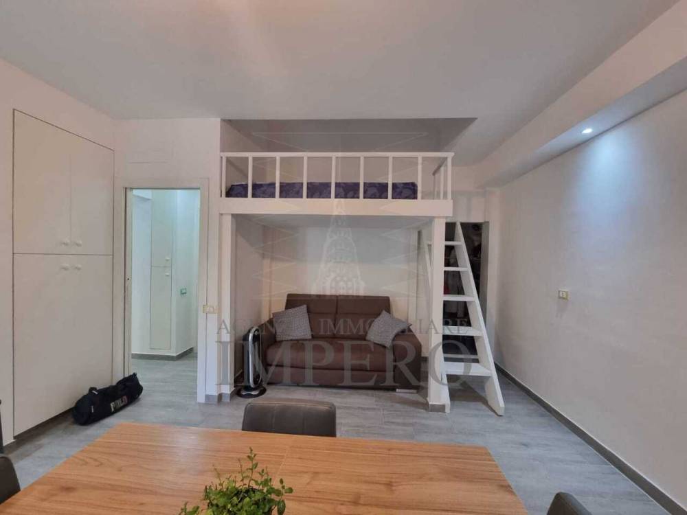 casa indipendente in vendita a Vallecrosia