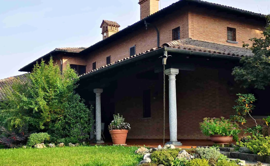 casa indipendente in vendita a Muggiò
