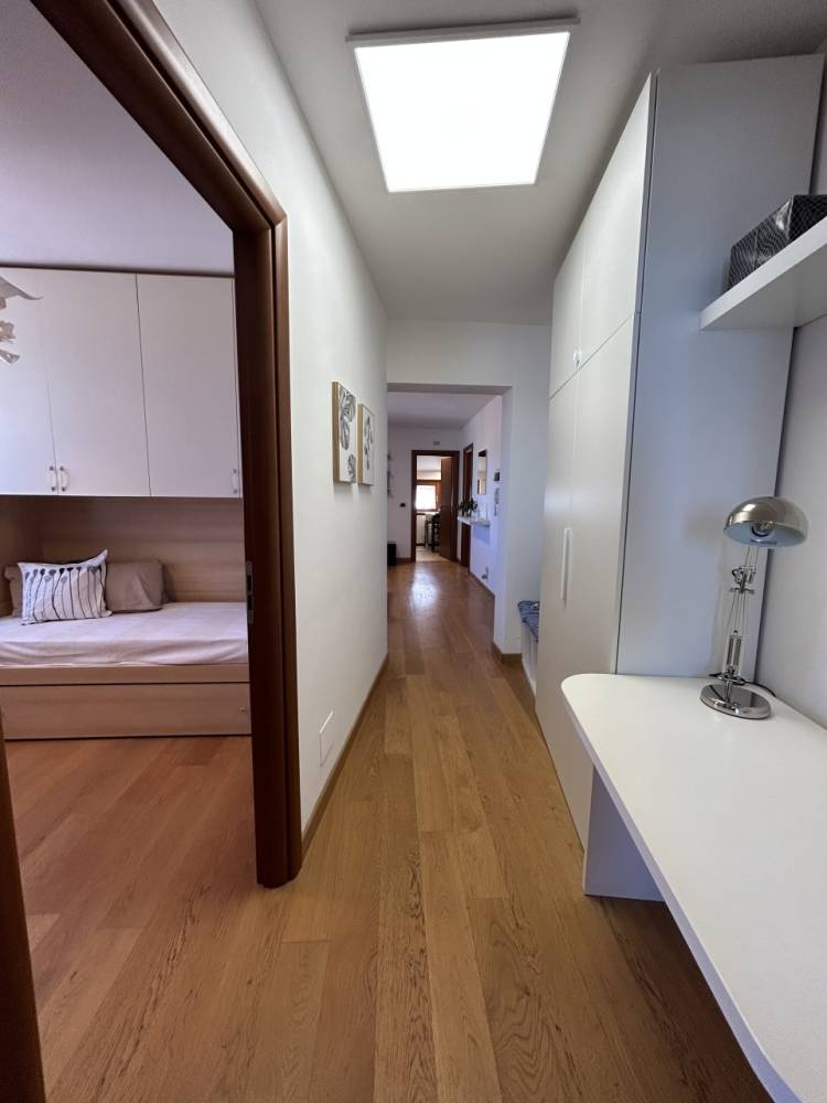 appartamento in affitto ad Ancona in zona Passetto