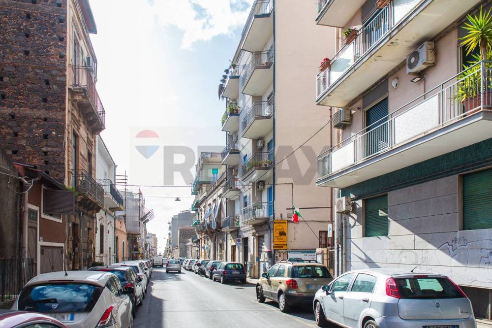 appartamento in vendita a Catania in zona Centro Storico