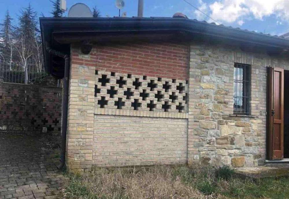 casa indipendente in vendita a Travo