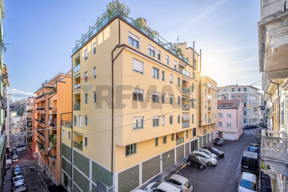 appartamento in vendita a Trieste in zona San Giusto