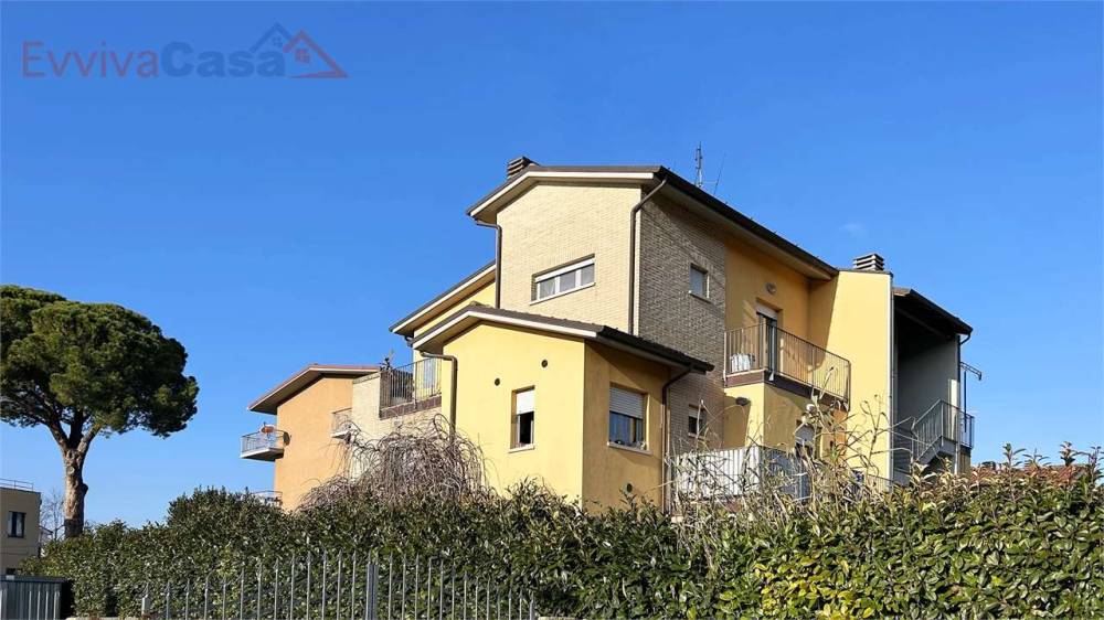 appartamento in vendita ad Ostra