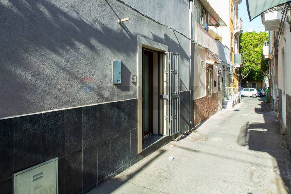 appartamento in vendita a Catania in zona Centro Storico